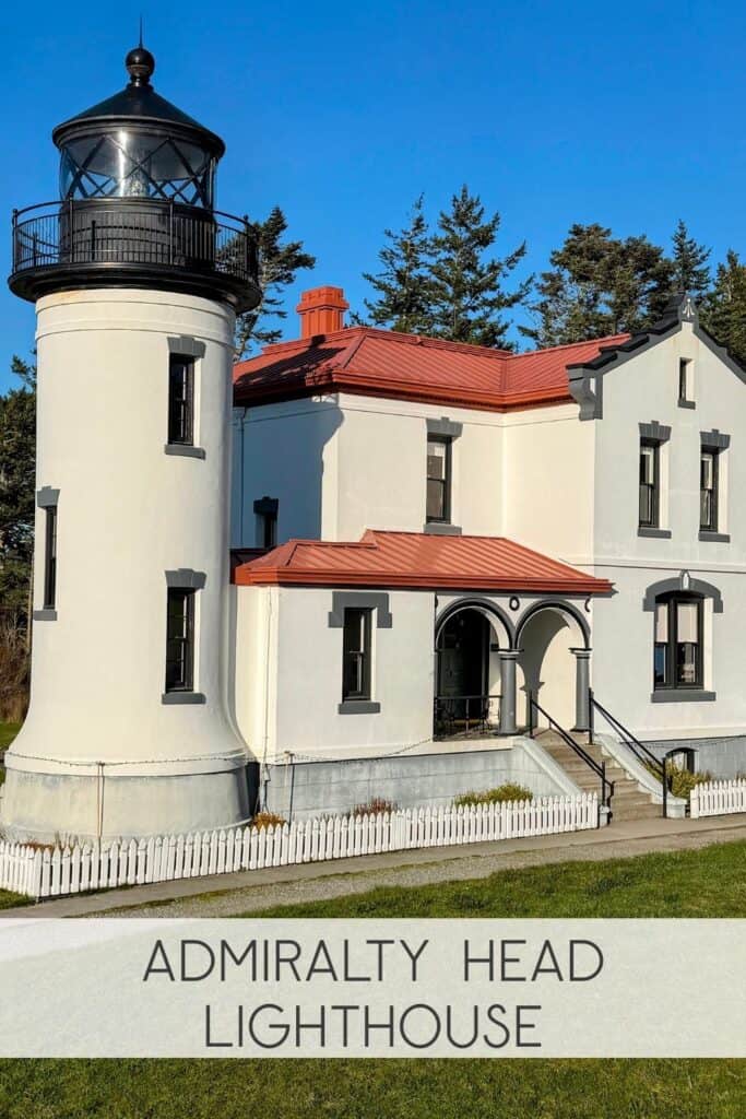 Admiralty Head Lighthouse on Whidbey Island Admiralty Head Lighthouse at Fort Casey State Park on Whidbey Island